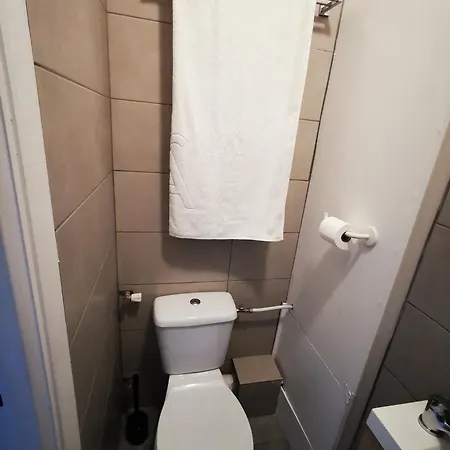 Cosy Studio,piscine,parc Fleuri,residence Standing,parking